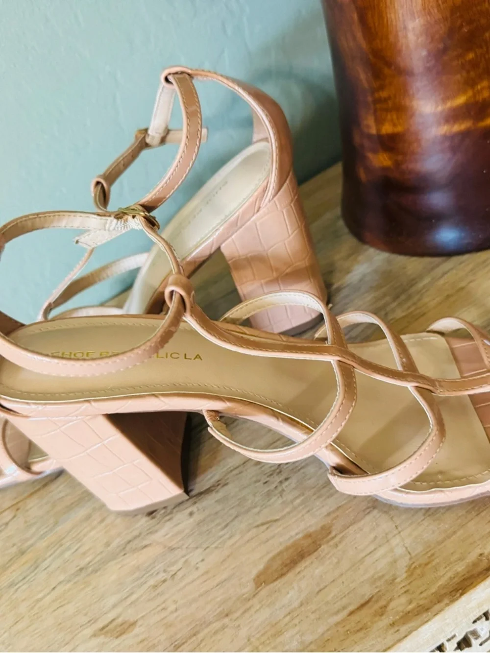 Blush Nude Strappy Block Heel Sandals Croc Texture Size 8.5